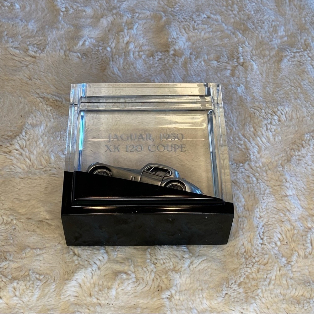 Jaguar 1950 XK 120 Coupe Collectible Car Glass Display Case - Picture 8 of 9